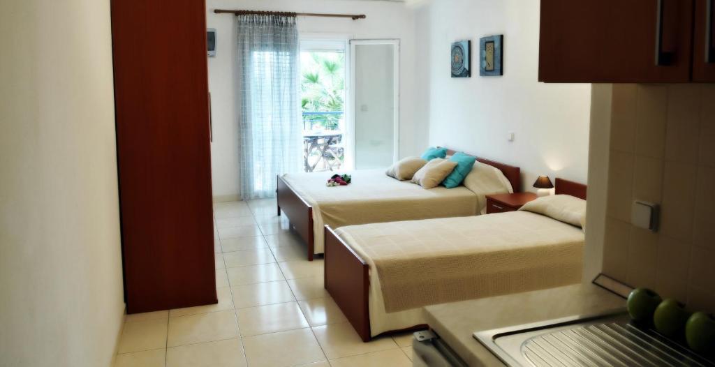 Asterias Hotel Porto Koufo Ruang foto